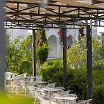 Sunrise Village Hotel 4*