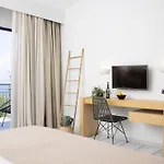Hotel Sunrise Village 4*