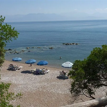 Sunrise Village 호텔 4*