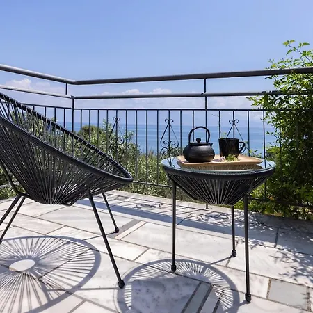 Sunrise Village Hotell