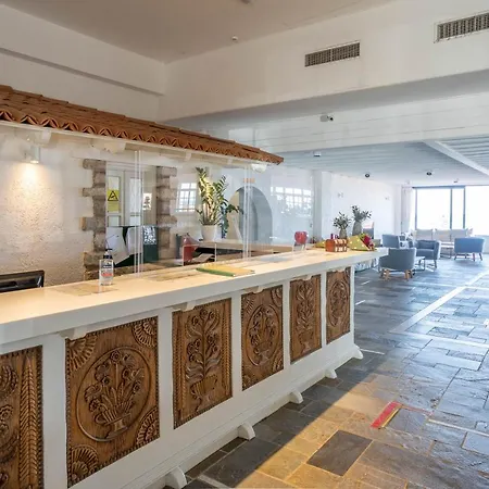 Hotel Sunrise Village 4*