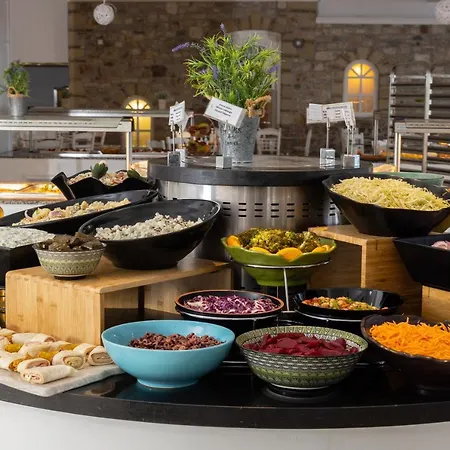 Hotel Sunrise Village