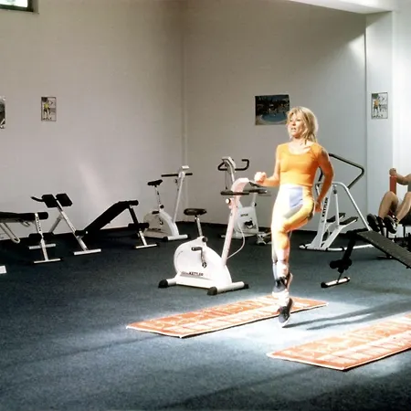 Sunrise Village Hotel 4*