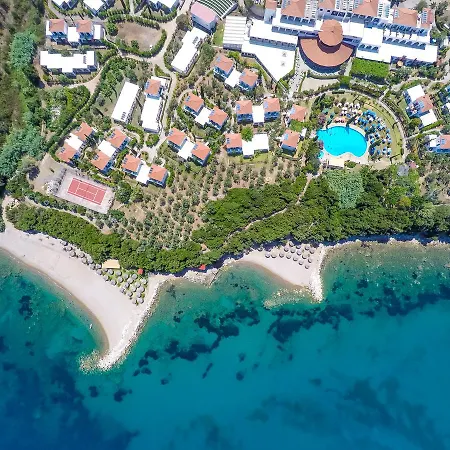 Hotell Sunrise Village 4*