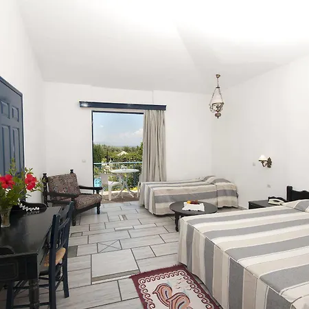Sunrise Village 4* Kalamaki (Messinia)