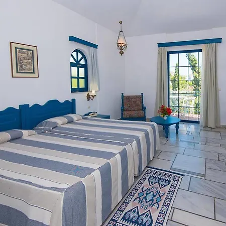 Sunrise Village Hotel 4*