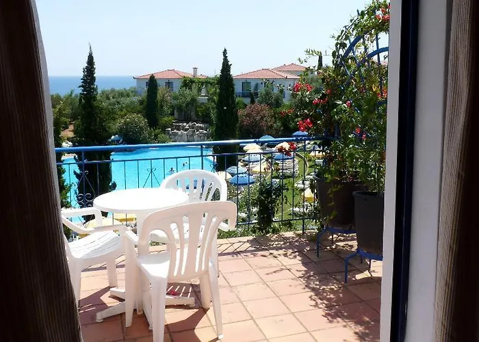 Hotel Sunrise Village Kalamaki (Messinia)