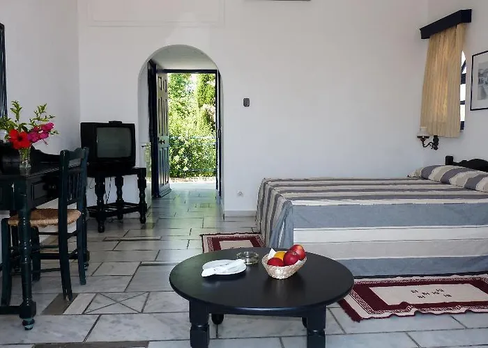 Hotel Sunrise Village Kalamaki (Messinia)