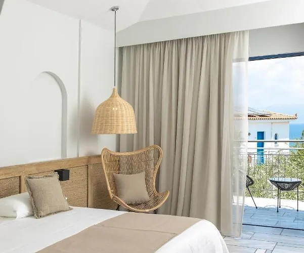 Hotel Sunrise Village 4*