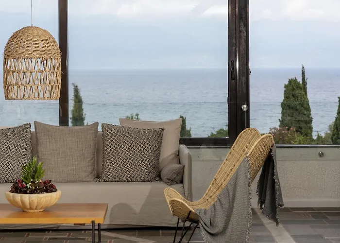 Hotel Sunrise Village 4*