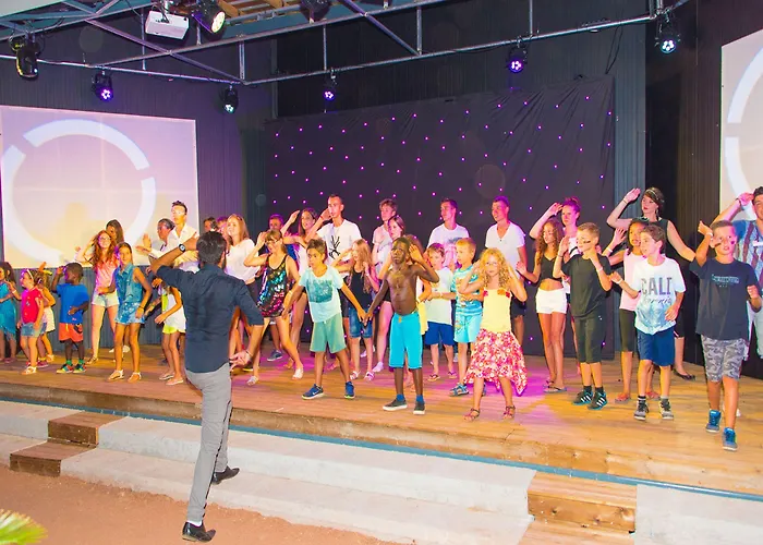 Hotel Sunrise Village Kalamaki (Messinia)