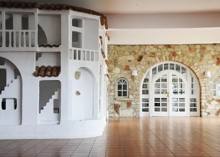 Hotel Sunrise Village Kalamaki (Messinia)