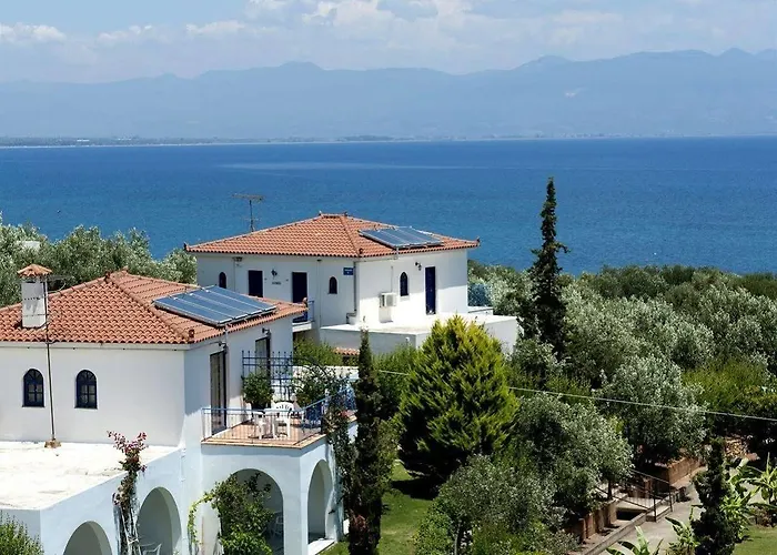 Sunrise Village Hotel 4*